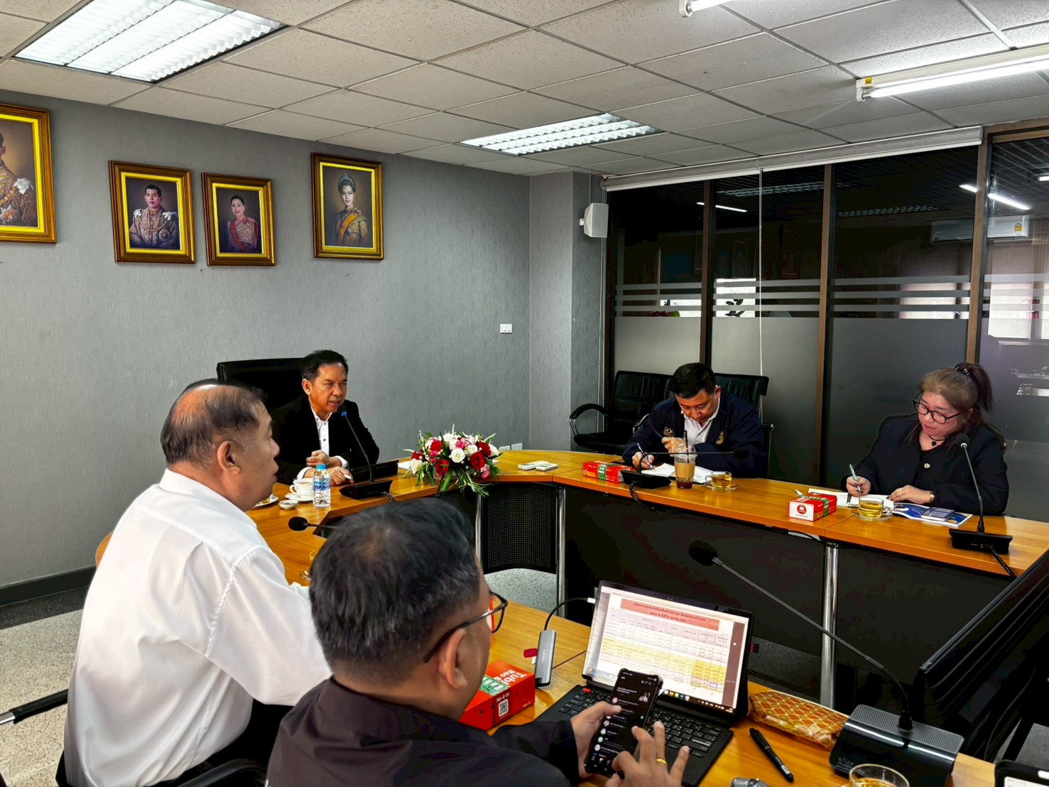 ประชุมติดตามงานก่อสร้างประจำเดือน กุมภาพันธ์  2569